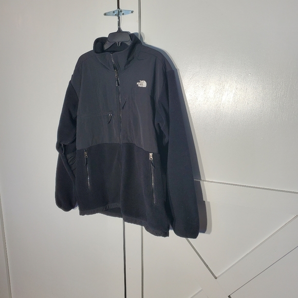 The north face jacket  xl black. - Picture 6 of 9